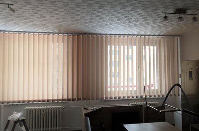 Skříně a nábytek